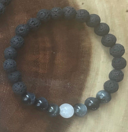 New! Blue tigers eye bracelet with selenite